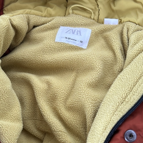zara water repellent and windproof hooded snowsuit - Picture 4 of 5